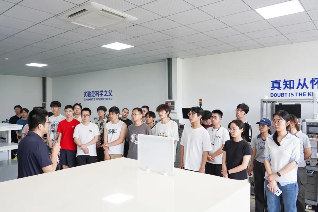 深化产教融合丨中国石油大学（华东）与艾普智能共筑实践育人平台