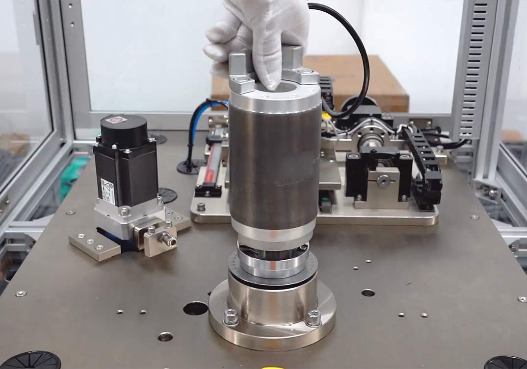 压缩机铸铝转子测试设备应用现场